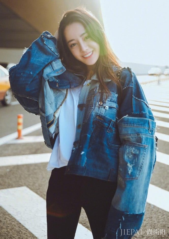 �����Ȱʹ�����ġ���辿㡱�������ȳ��ģ�